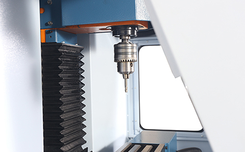 The relationship between small CNC milling machines and educational equipment